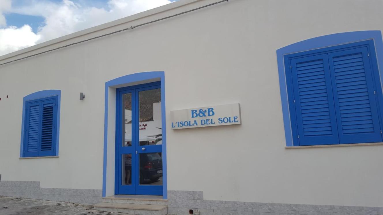 Bed and Breakfast L'Isola Del Sole Castelluzzo Exterior foto