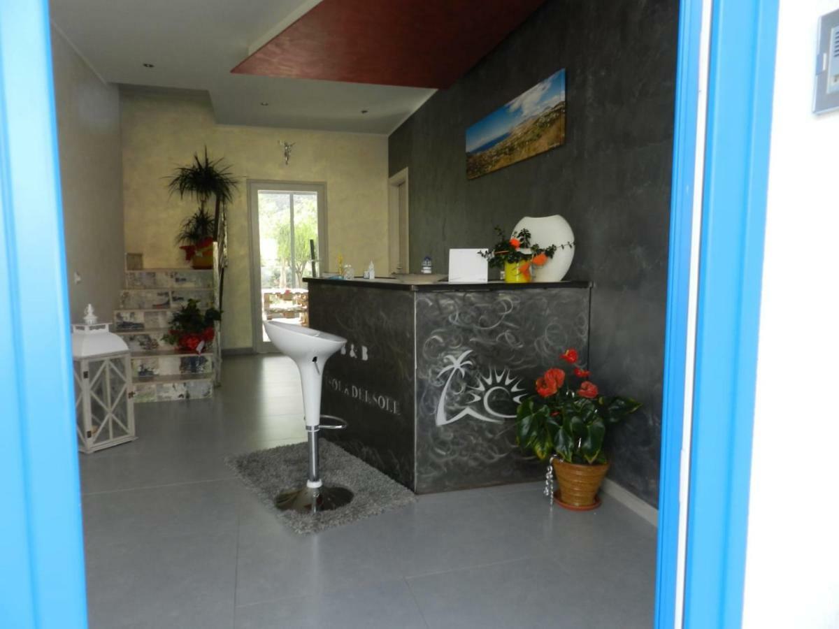 Bed and Breakfast L'Isola Del Sole Castelluzzo Exterior foto